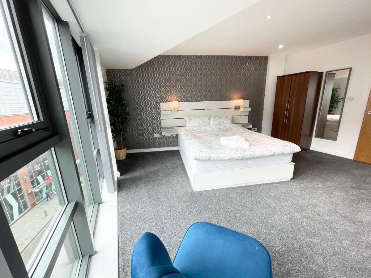 マンチェスターThe Works-Fresh 2Bed In Centre, Opposite Arndale.アパートメント エクステリア 写真
