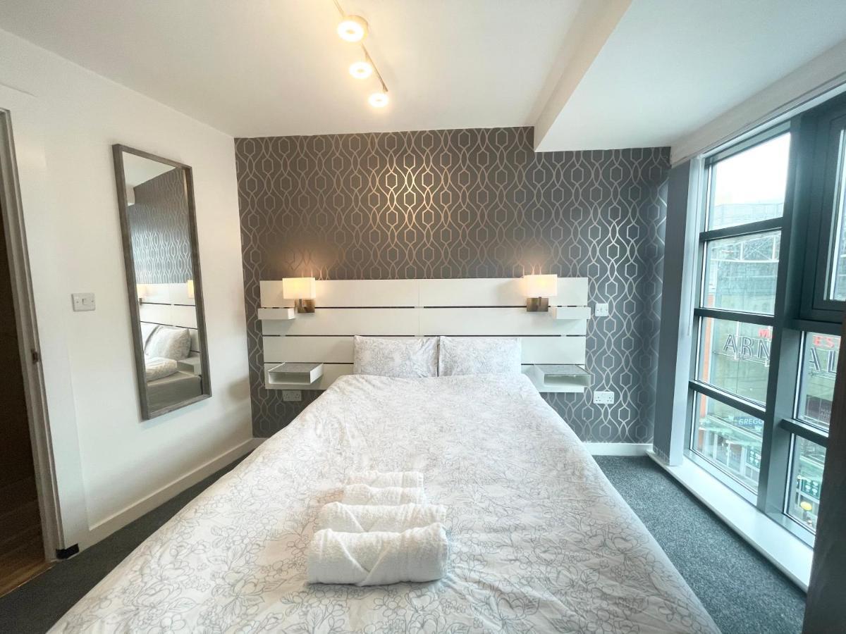 マンチェスターThe Works-Fresh 2Bed In Centre, Opposite Arndale.アパートメント エクステリア 写真